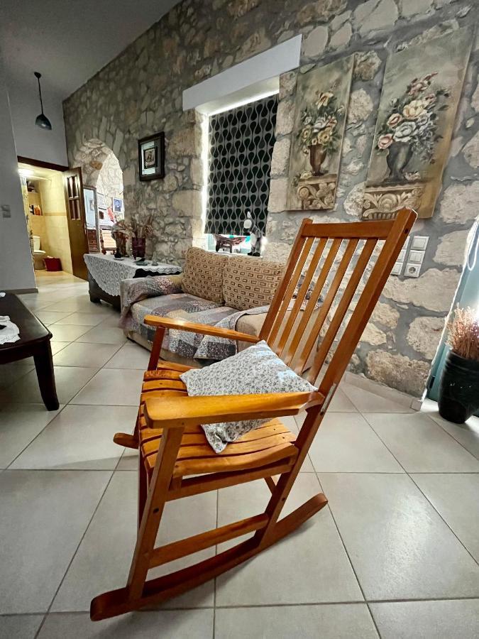 Вилла Katerina'S Rest Stone Ηouse Charakas Экстерьер фото